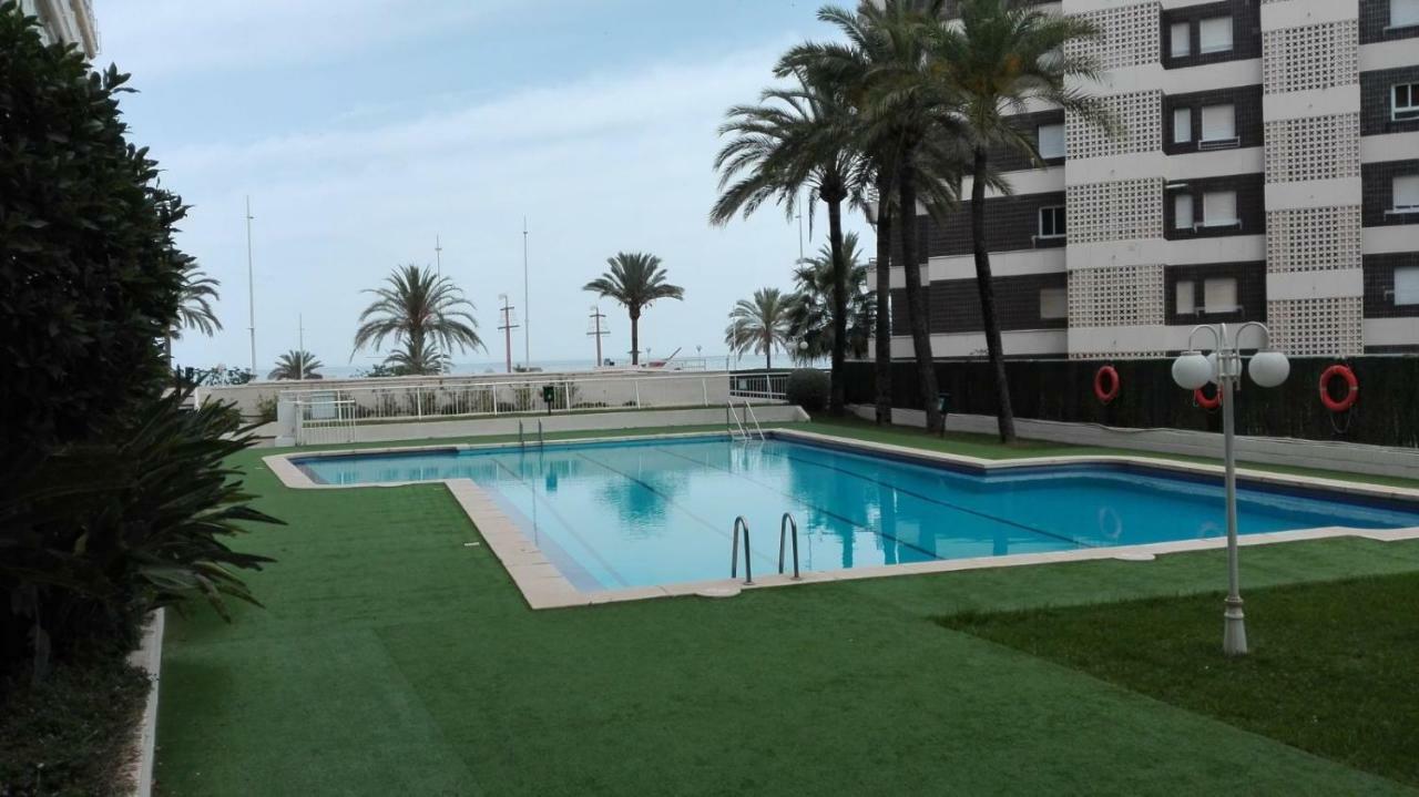 Apartamento En 1ª Linea Playa De Gandía Εξωτερικό φωτογραφία