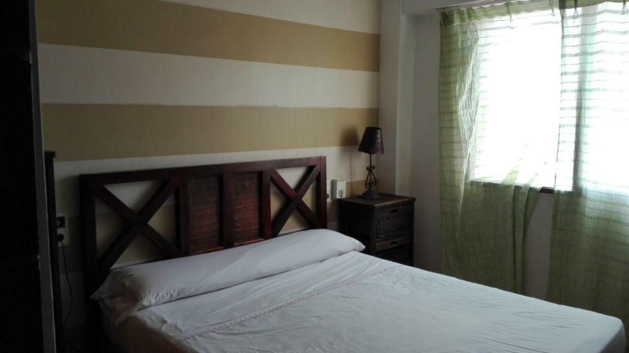 Apartamento En 1ª Linea Playa De Gandía Εξωτερικό φωτογραφία